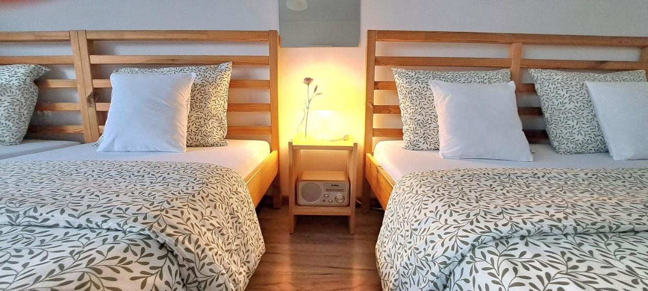 Pokoje I Apartamenty Na Szkolnej Затор Екстериор снимка